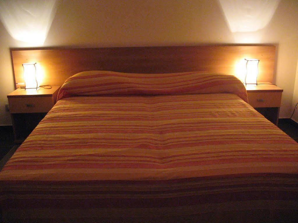 Il Giardino Di Ausonia Bed & Breakfast Reggio di Calabria Eksteriør bilde